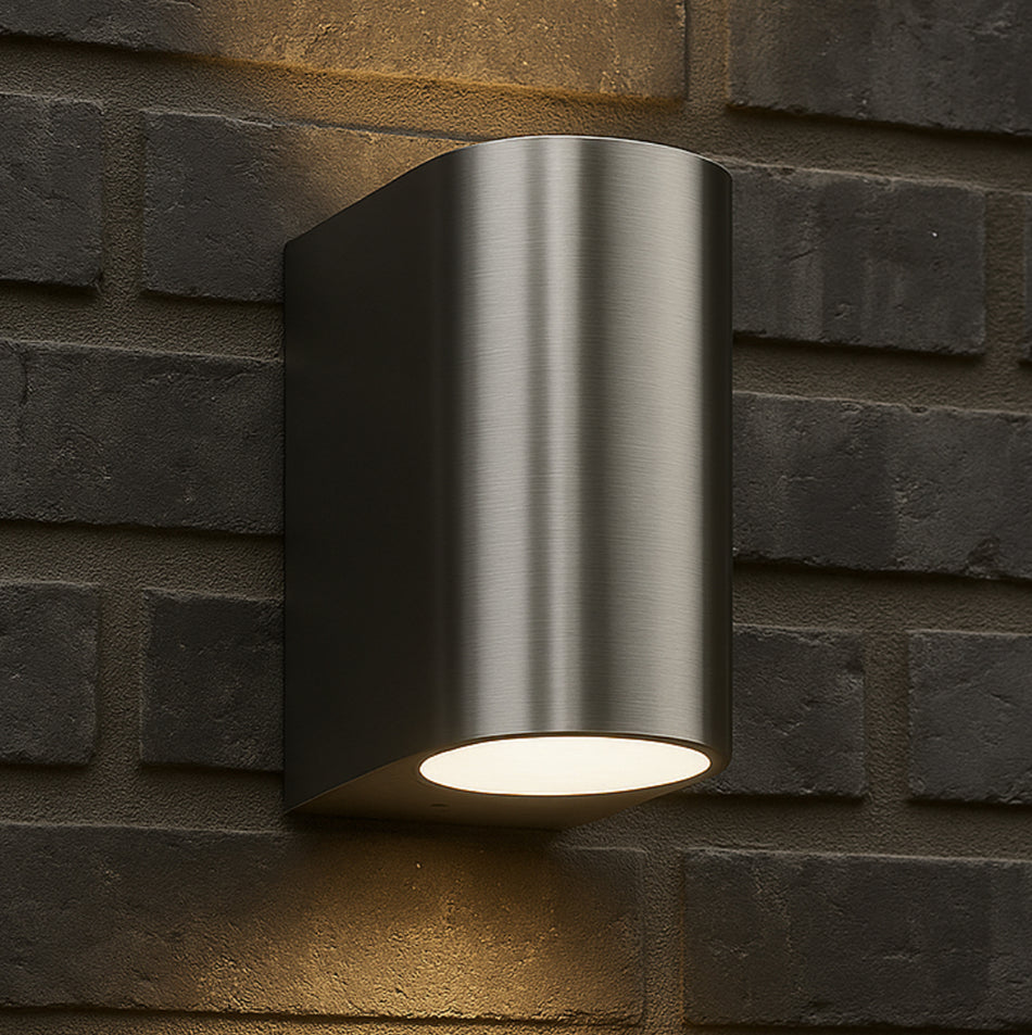 LED Wandleuchte Edelstahl gebürstet halbrund 2-flammig IP44 GU10 230V