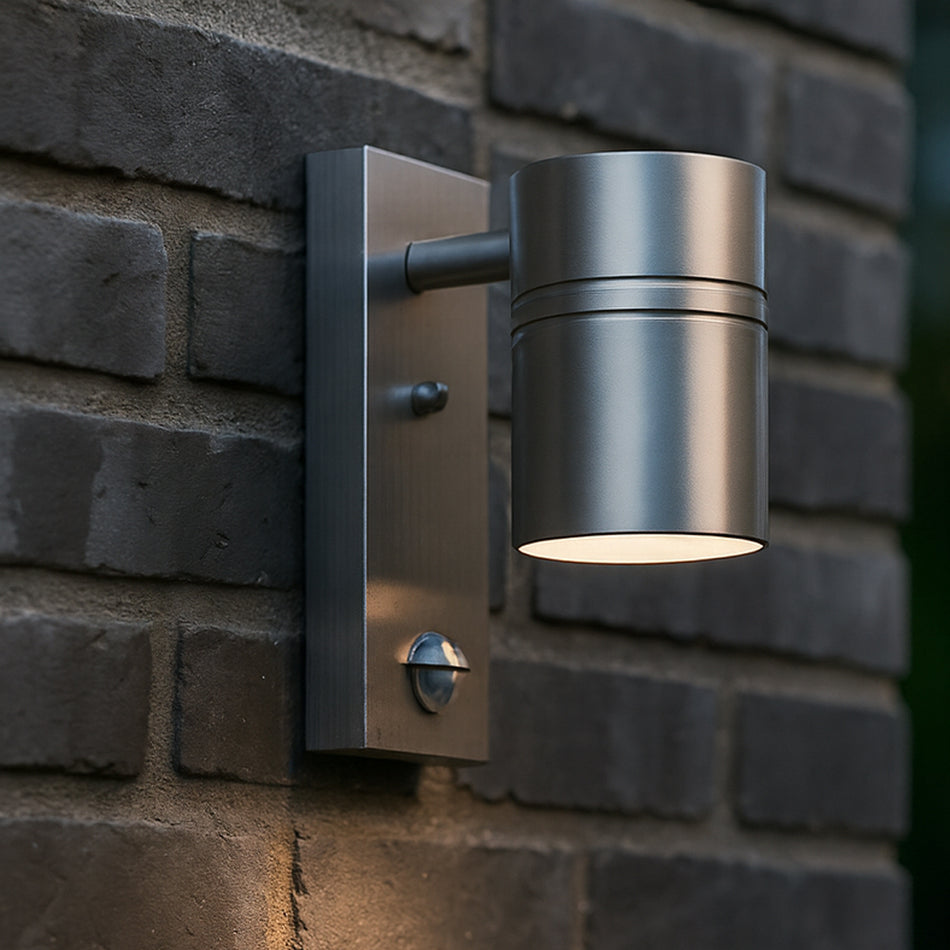 LED Wandleuchte mit Bewegungsmelder Innenleuchte Edelstahl gebürstet rund 1-flammig IP44 GU10 230V