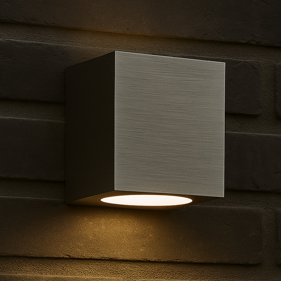 LED Wandleuchte Edelstahl gebürstet eckig 1-flammig IP44 GU10 230V